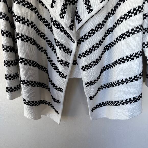 Talbots Size 3X knit white black waterfall blanket sweater - Picture 5 of 10